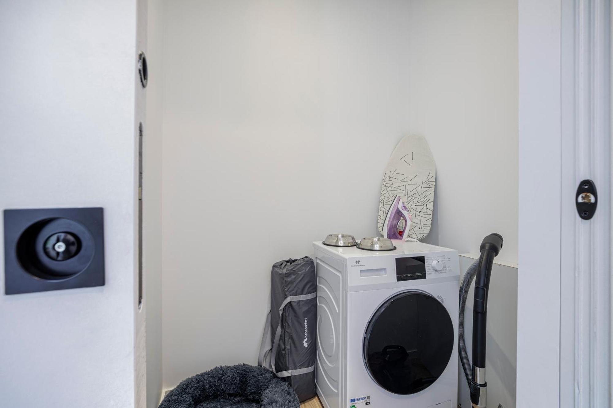 1 - Grand Appartement Spacieux Dans Un Chateau Du 17Eme Siecle, A 15Min De Lyon Vourles Extérieur photo